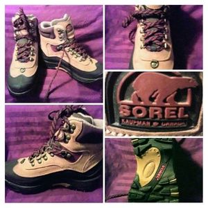 Like new! Women's SOREL Snow Boots